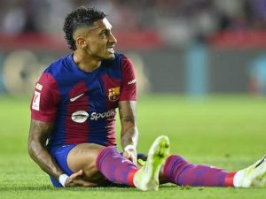 บาร์ซ่าเฟิร์ม ‘ราฟินญ่า’ เจ็บต้นขาหลังพัก 1 เดือน