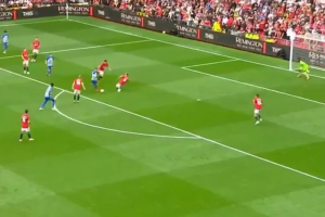 อยากเป็นฮีโร่? ชไมเคิ่ลสับ ‘คันนาน้อย’ โดนโยกยิง