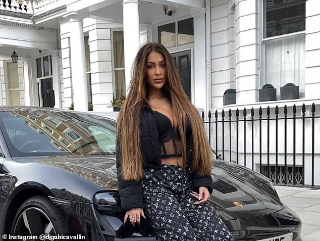 อดีตแฟน ‘เดอะ หมุน’ ให้ปากคำตำรวจอังกฤษพุธหน้า