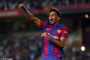 ‘ยามาล’ เตรียมทุบสถิติเด็กสุดเตะกลาซิโก