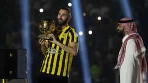 ยึดบัลลงดอร์? สว.ร้องสอบ ‘เบนซ์’ เอี่ยวกลุ่มก่อการร้าย