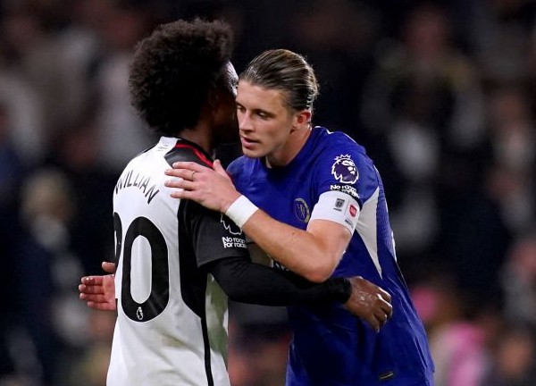 แลมพ์ซูฮก ‘กัลลาเกอร์’ คาแร็กเตอร์เด่นคู่ควรกัปตันสิงห์