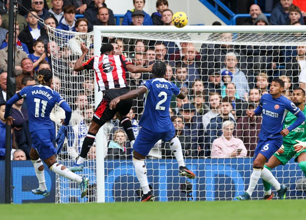 เลอเบิฟติง ‘ดิซาซี่,มาดูเอเก้’ มีส่วนทำสิงห์แพ้ผึ้ง