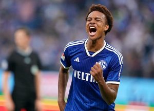 หงส์เอาด้วยสนฉุด ‘อูดราโอโก้’ ดาวรุ่งชาลเก้