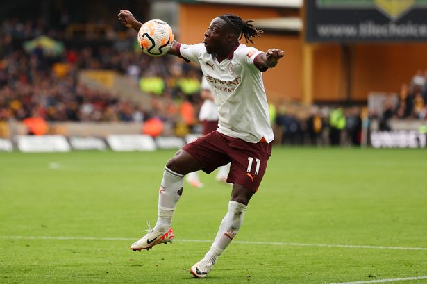 ตำนานเบลเยียมเชื่อ ‘โดกู’ จะพัฒนาเป็นยอดแข้ง