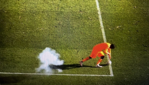 เปาสั่งเลิกแข่ง ‘โกล์แกลร์กมงต์’ โดนปาพลุใส่