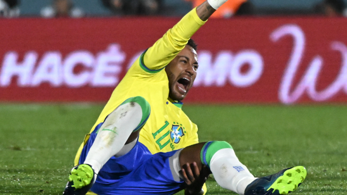 ส่อพักยาว… แซมบ้าเฟิร์ม ‘เนย์มาร์’ ต้องผ่าตัด ACL