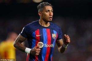 ไก่สน ‘ราฟินญ่า’ – บาร์ซ่า ตั้งราคา 70 ลย.