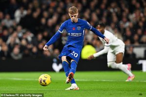 ‘อคานยี’ คืนทัพเรือเยือนสิงห์, หงส์ลุ้น ‘กราเฟนเบิร์ค’…ปรีวิว พรีเมียร์ลีก