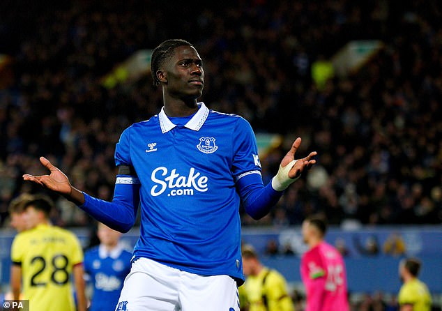 ผีว่าไง?! ทอฟฟี่อาจขาย ‘โอนาน่า’ 50 ลป.