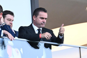 ดัทช์แบน ‘โอเวอร์มาร์ส’ 1 ปี ส่งข้อความละเมิดจนท.สาว