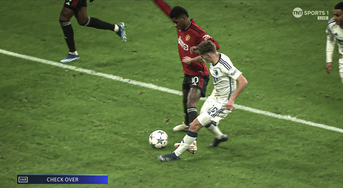 ผีซวยไป… คาร์ร่า-สโคลส์ร่วมชี้ ‘แรช’ ไม่ควรแดง