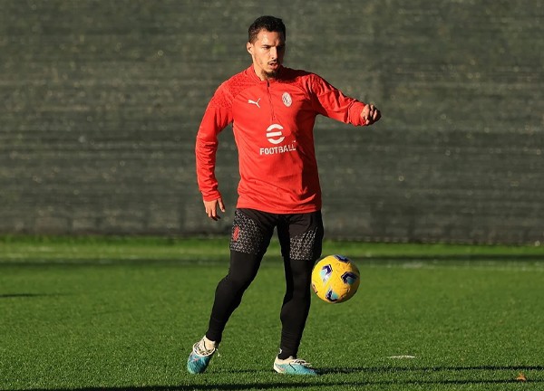 แฟนมิลานยิ้ม! ‘เบนนาเซอร์’ ลงซ้อมหนแรกหลังผ่าตัด