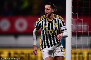 สื่อตี ‘ราบิโอต์’ จ่อยืดสัญญาม้าลาย