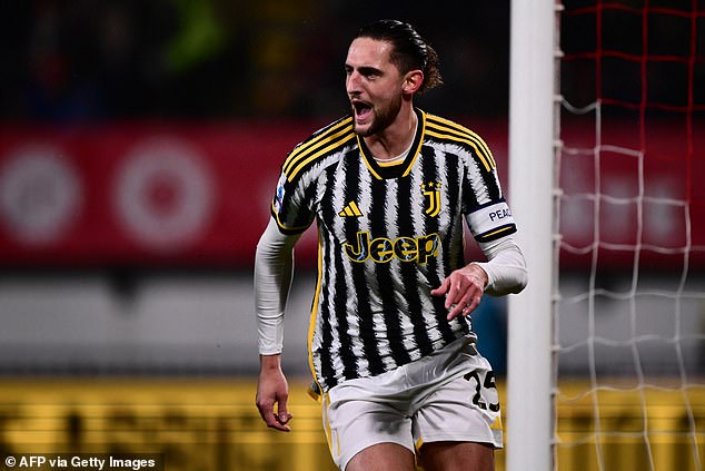 สื่อตี ‘ราบิโอต์’ จ่อยืดสัญญาม้าลาย