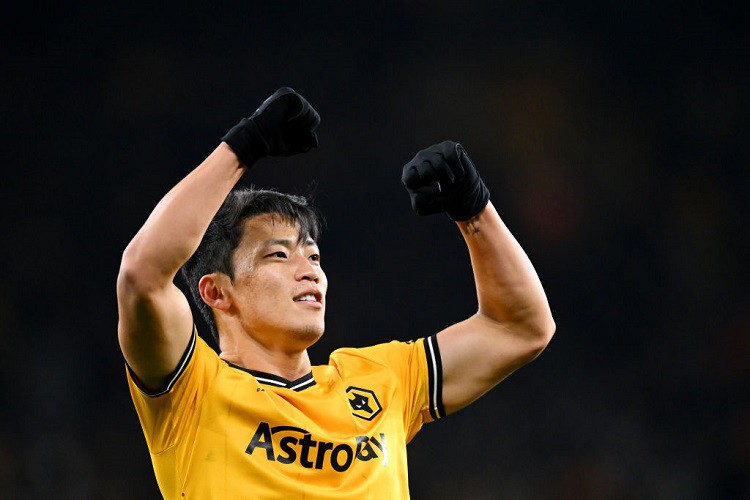 ‘ฮี ชาน’ โอเคสัญญาใหม่อยู่วูลฟ์สถึงปี 2028