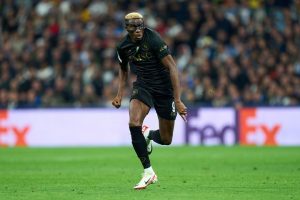 ปธ.นาโปลียันสัญญาใหม่ ‘โอซิมเฮน’ รอแค่เซ็นเท่านั้น