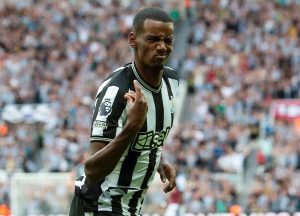 เปอตีต์สะกิดปืนเซ็น ‘อิซาค’ เพิ่มอาวุธเกมรุก