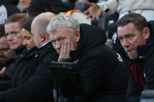 โหมไปหน่อย… มอยส์รับ ‘ค้อน’ ล้าจากเกมชนะไก่