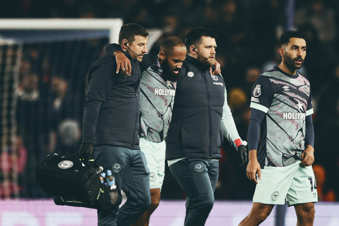 ผึ้งยวบ! แฟรงก์เผย ‘เอ็มโบโม่’ เจ็บข้อเท้าพักหลายวีค