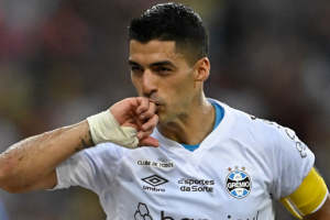 36ยังโหด! ‘ซัวเรซ’ ผงาดคว้าแข้งแห่งปีลีกแซมบ้า