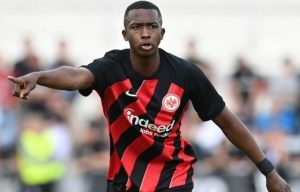 ไก่ส่งแมวมองจับตา ‘ปาโช่’ หลังแฟร้งค์เฟิร์ต