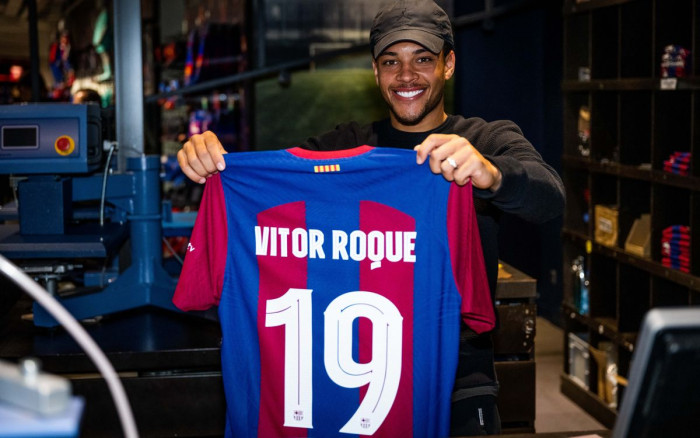 บาร์ซ่าเฟิร์ม ‘โรเก้’ รับเสื้อเบอร์ 19