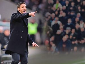 ยังแฮปปี้กับห้างยา! ‘คุณชาย’ เซอร์ไพรส์ JK ลาหงส์ฟ้าผ่า