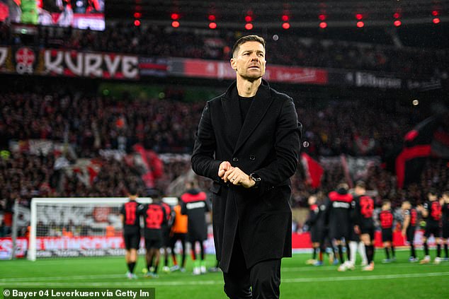 ชาก้าชมเปาะ ‘คุณชาย’ ใฝ่เรียนรู้