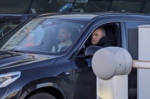 ‘เฮนโด้’ ถึงแดนกังหันตรวจร่างกายจ่อซบอาแย็กซ์