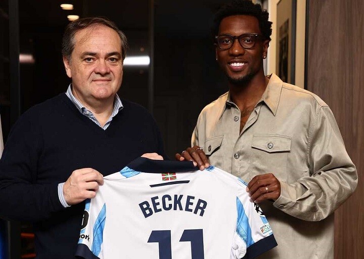 ‘เบ็คเกอร์’ ลาอูนิโอนโยกจอยโซเซียดาด