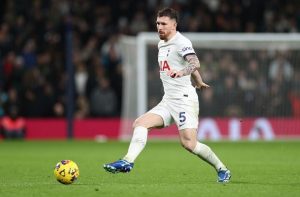 นาโปลีร่วมสน ‘ฮอยเบียร์ก’ เติมกลาง