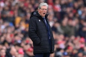 พาเลซหมายตา 4 กุนซือเสียบแทน ‘ปู่รอย’