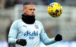 บาร์ซ่า,ตราหมีก็สน! คาดตัดสินอนาคต ‘ฟิลลิปส์’ วีกหน้า