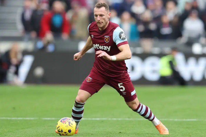 เอเยนต์เผย ‘คูฟาล’ ไม่ปลื้ม ‘ค้อน’ กดค่าเหนื่อย