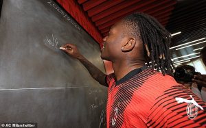 ‘เลเอา’ หยอดอนาคตยังอยู่ที่มิลาน