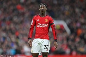 เผย ‘ไมนู’ ยังไม่เร่งตัดสินอนาคตทีมชาติ