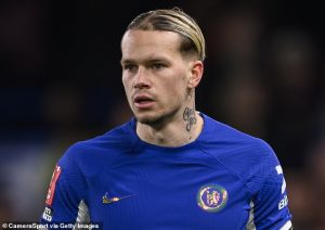 ปูด…’มูดรีค’ ถึงกับร่ำไห้หลังรู้อดร่วมก๊วนปืนใหญ่