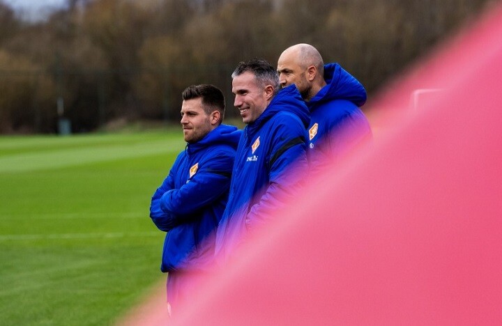 RVP ชมแข้งผีลงซ้อมคอร์สอบรมโปรไลเซนส์