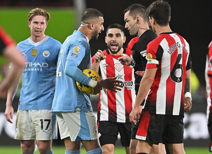 เผย ‘วอล์คเกอร์’ ขู่น็อค ‘โมเปย์’ หลังเอาเรื่องลูกมายั่วยุ