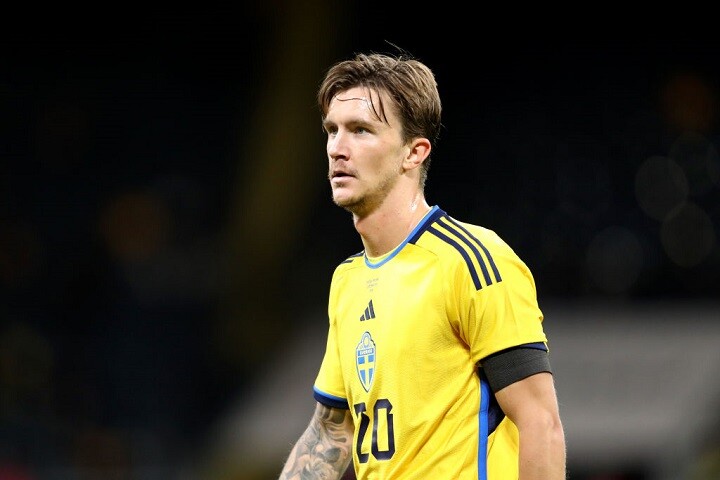 ‘โอลสัน’ อดีตดาวรุ่งปืนหมดสติถูกส่งตัวเข้ารพ.