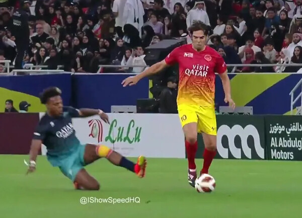 ชาวเน็ตรุมด่า IShowSpeed หลังเสียบโหดใส่ ‘กาก้า’