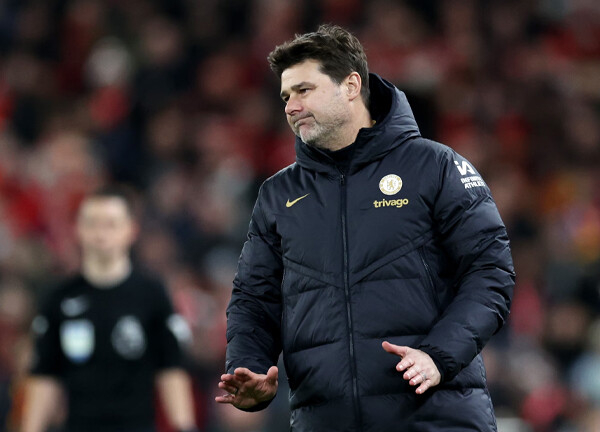 ต้องอดทน! ซัตตันวอนสิงห์ให้โอกาส ‘พอช’ กู้วิกฤต