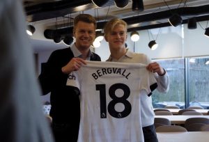 ‘แลนช์’ หวังเปลี่ยน ‘ไก่’ เป็นทีมดึงดูดดาวรุ่งชั้นยอด