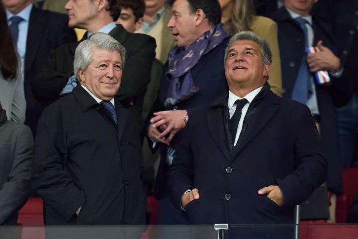 ‘ลาปอร์ต้า’ คาดบาร์ซ่าเสริมทัพเบาๆร้อนนี้