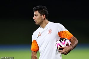 ฟูเอนเต้ยัน ‘โรดรี้’ พร้อมเจอแซมบ้าแม้อดซ้อม 3 วัน