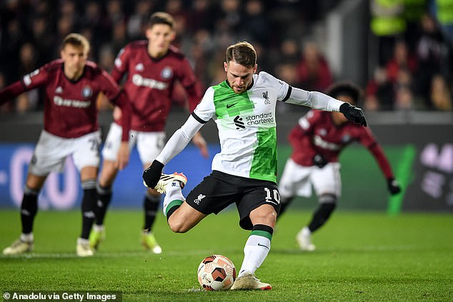 JK ปลื้ม ‘แม็คก้า’ คุมกลางหงส์สุดโดดเด่น