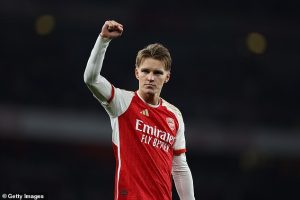 ‘โอเดการ์ด’ เชื่อปืนมีวิธีรับมือปอร์โต้ถ่วงเวลา