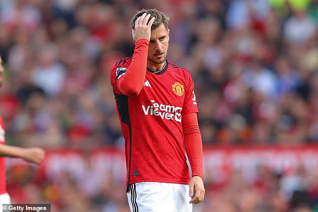 แล้วเพราะอะไร?….แข้งผีสงสัย ‘เม้าท’ ย้ายไม่ใช่เรื่องฟุตบอล