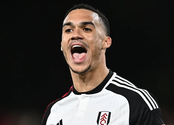 หงส์,สิงห์ว่าไง?! ฮาร์โก้เชื่อ ‘โรบินสัน’ ดีพอซบบิ๊กทีม